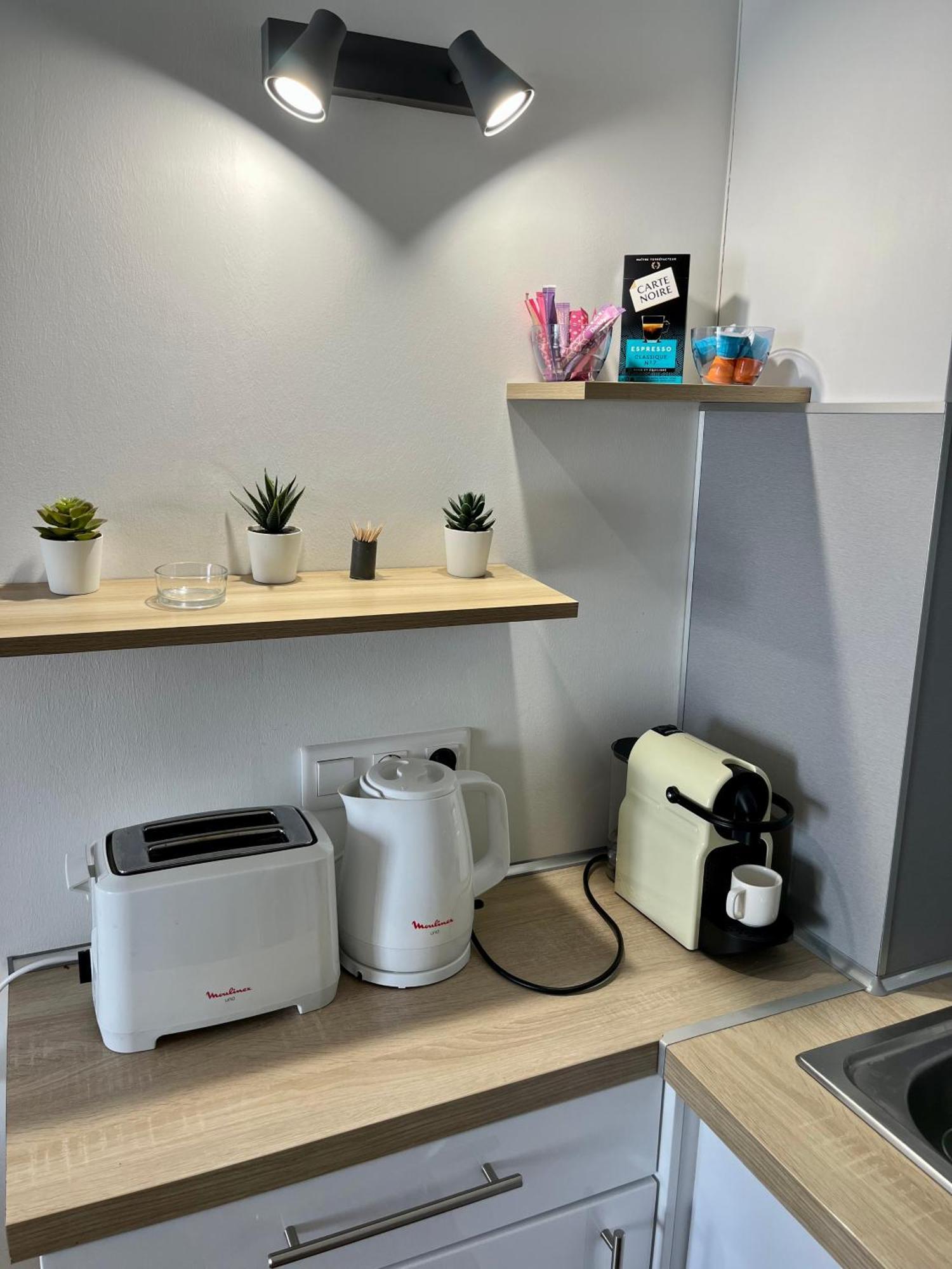 Perle Rare A 250M De La Plage ! Climatise Avec Parking, Balcon & Wifi Sainte-Maxime Ngoại thất bức ảnh